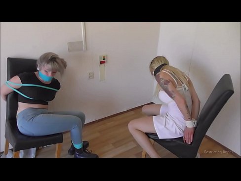 ❤️ Süchtig / gefesselt und geknebelt / Jungfrau in Nöten ❌ Just porn bei uns ❌❤